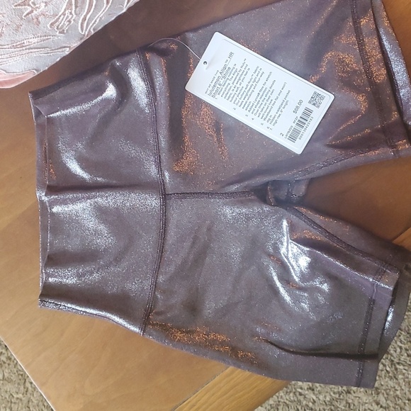 NWT Lululemon Align HR Short 6" Shine - Picture 4 of 4